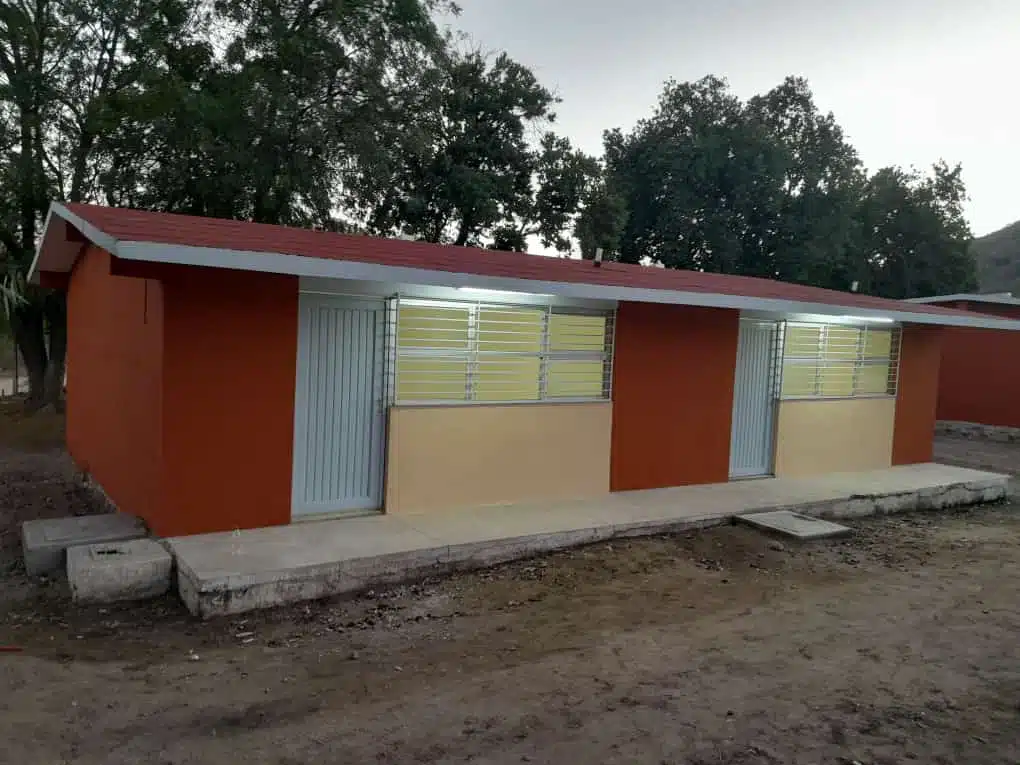 En Agua Caliente de Baca, Choix ¡ya tienen aulas nuevas! “Fueron años de lucha”: Director