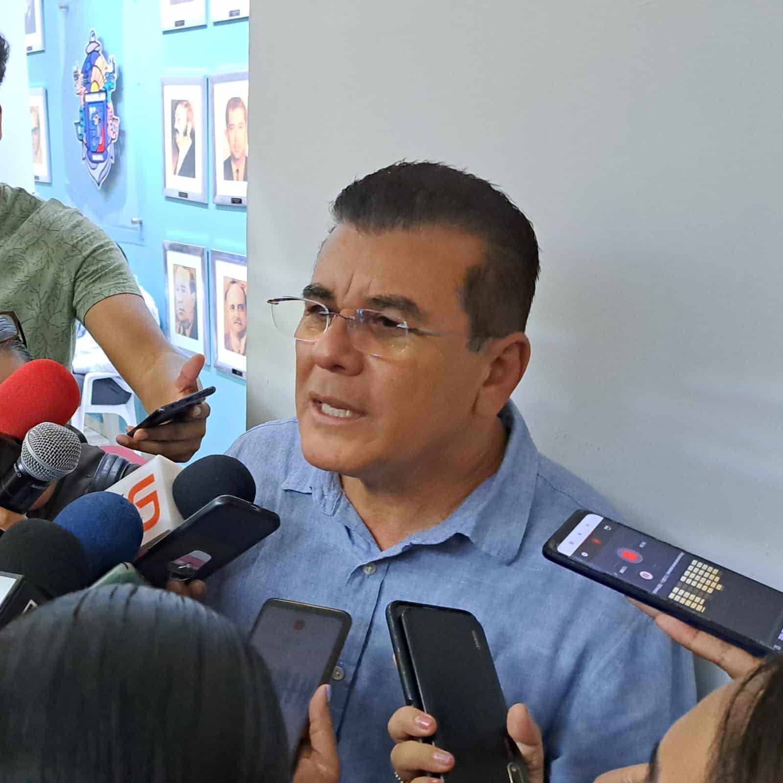 Alcalde de Mazatlán Edgar González Zataráin