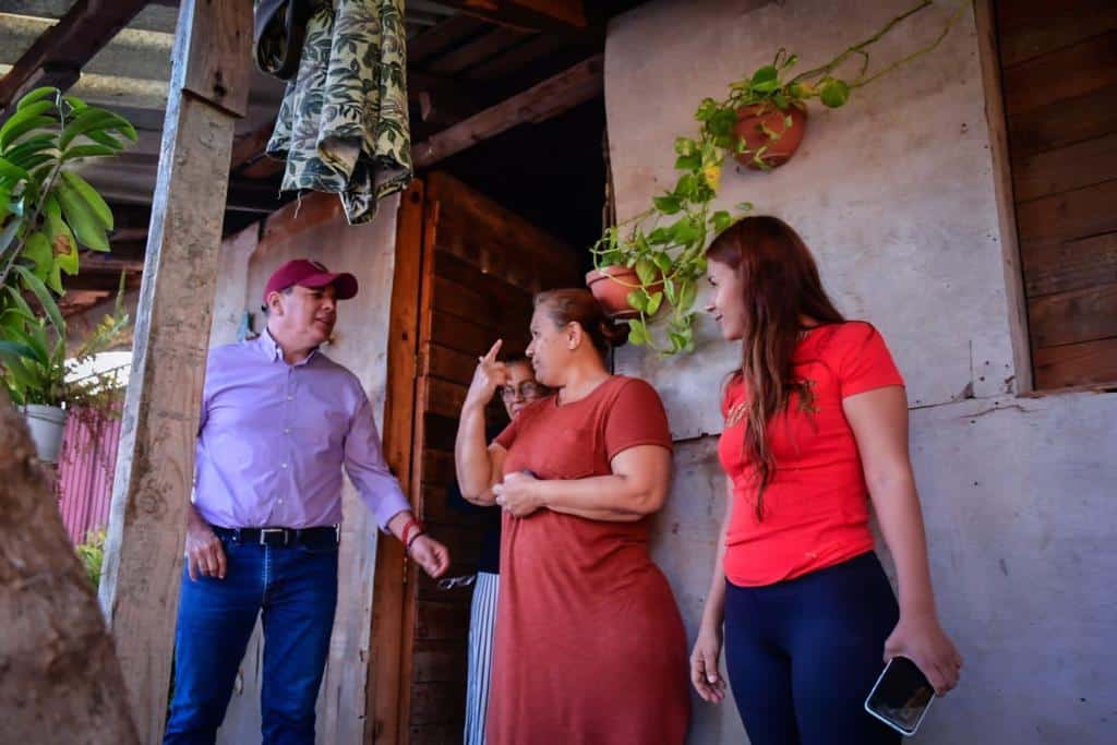 Alcalde de Mazatlán y funcionarios recorren la Quinta Chapalita