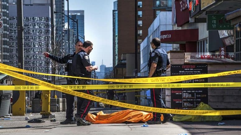Aparatoso atropellamiento masivo; reportan dos muertos y nueve lesionados en Canadá