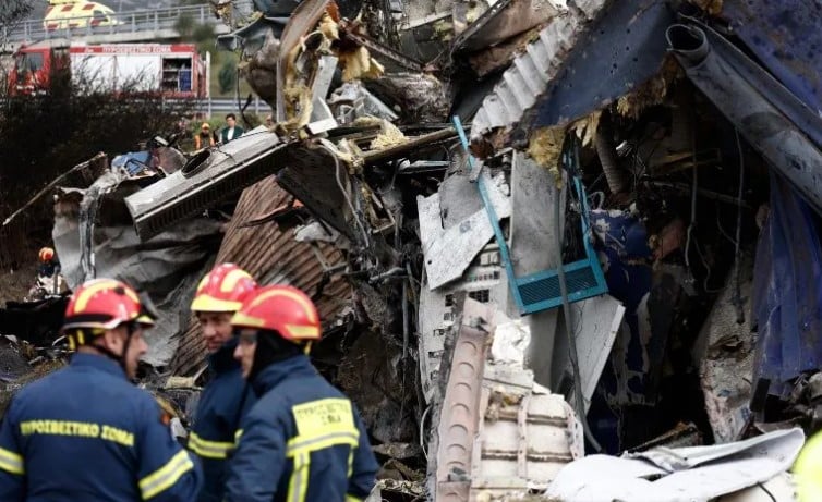 Choque de trenes Grecia