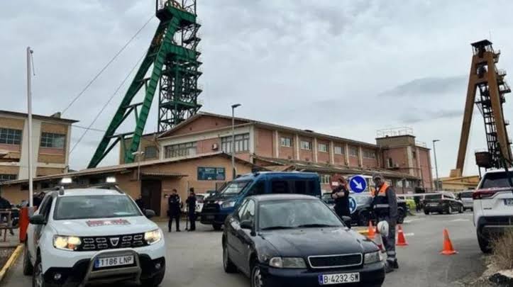 Derrumbe en mina de Cataluña deja a tres colombianos sin vida