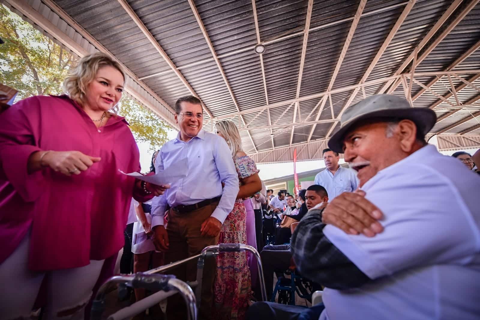 Eneyda Rocha DIF Sinaloa Mazatlán