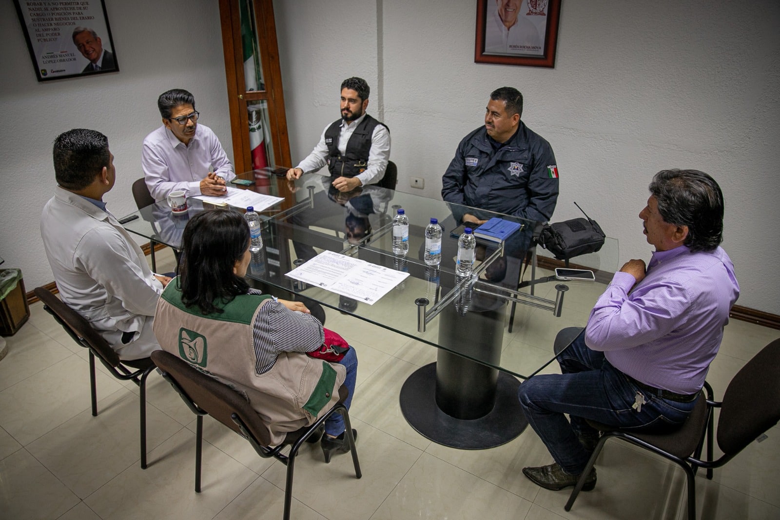 Hospital General de Guasave será escuela de médicos especialistas; piden protección para pasantes