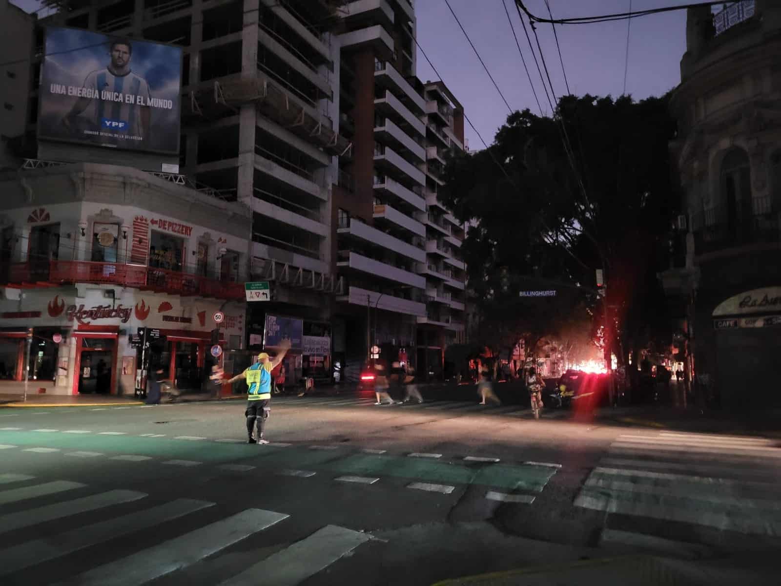 Mega apagón sorprende a los habitantes de Argentina