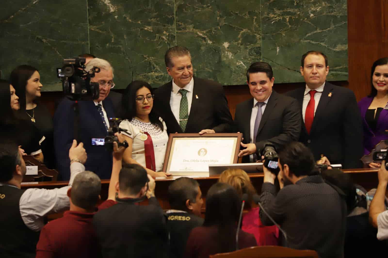 Ofelia López Mejía Premio Galardón Dra. Norma Corona Sapién
