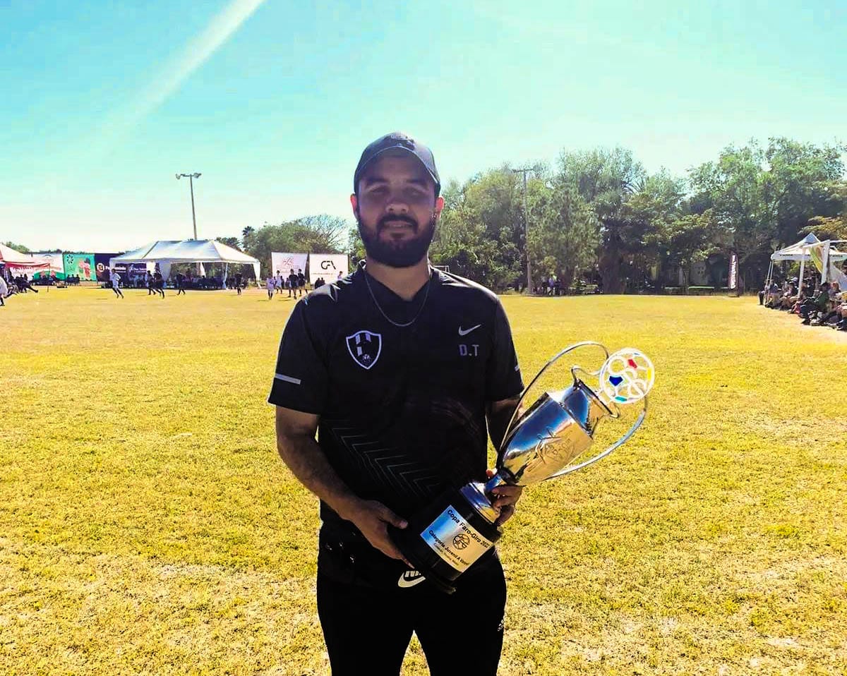 Payín 2Efraín DT Futbol sinaloense