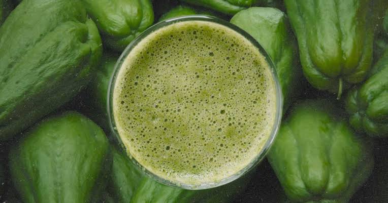 Prepárate un jugo de chayote, la hortaliza que te ayuda a mejorar tu vida