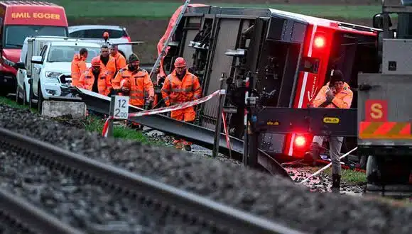 Reportan dos accidentes ferroviarios en Suiza; ¡hay varios heridos!