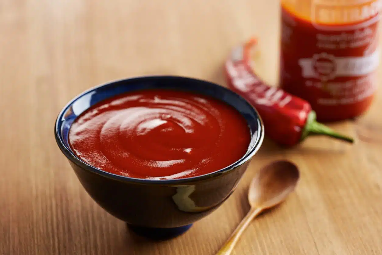 Salsa-sriracha