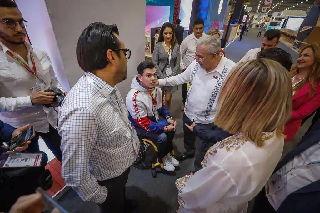 TIANGUIS TURÍSTICO