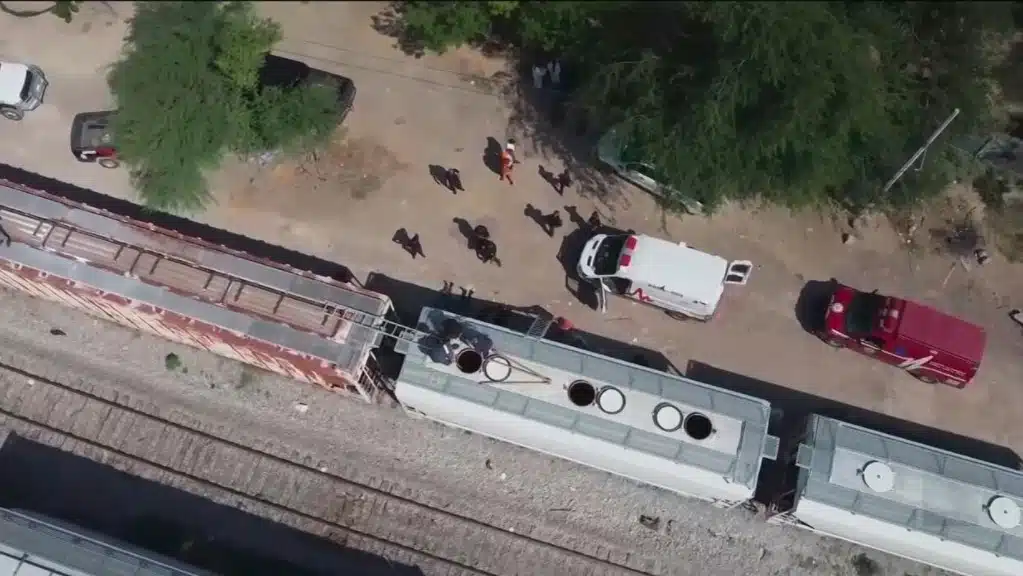 Viajaban escondidos en vagón de tren de carga; mueren dos migrantes en Texas