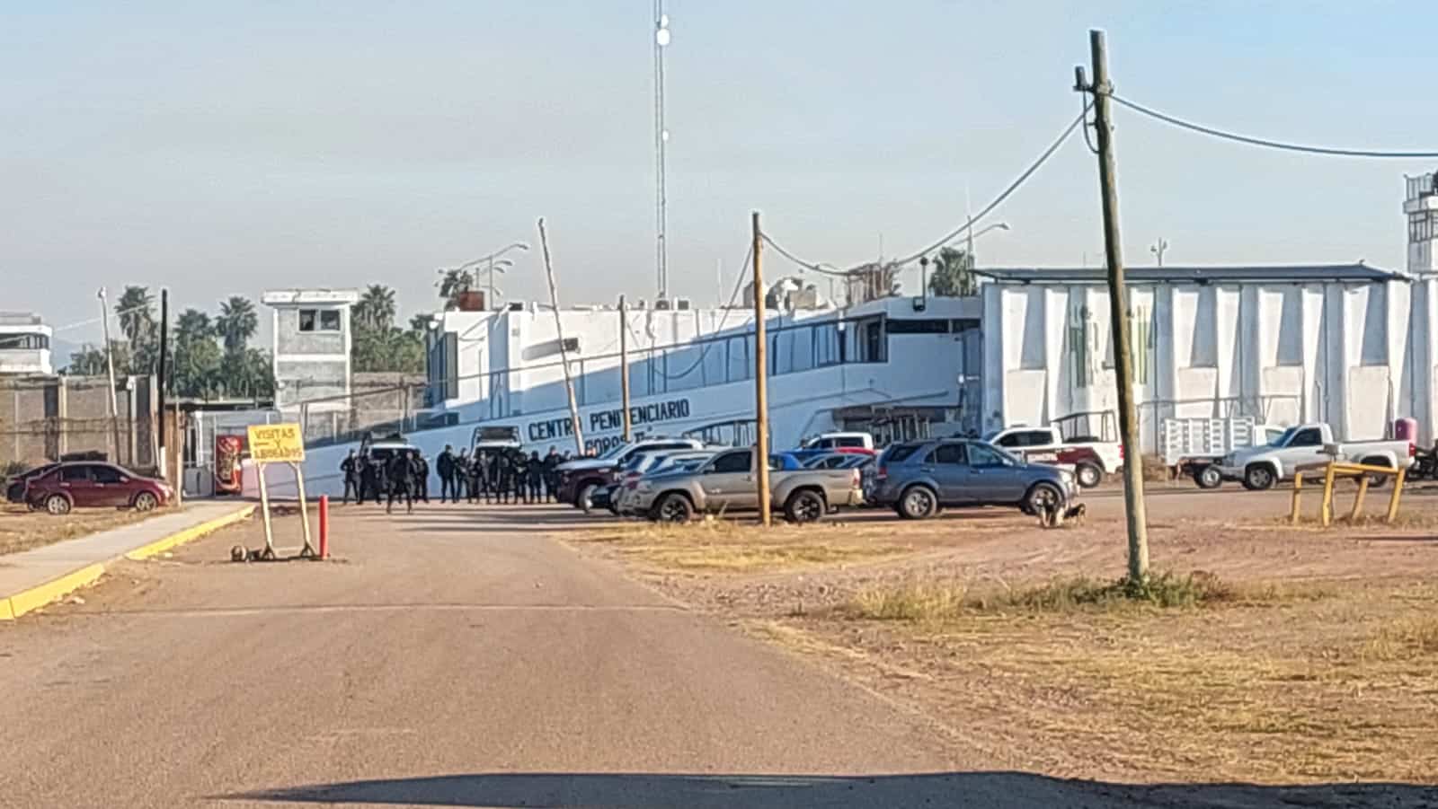 Vinculan a proceso a tres personas por trasportar más de 350 mil pastillas de fentanilo en Ahome
