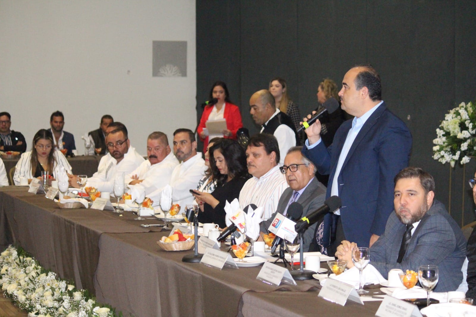 Escuchan diputados locales propuestas para el desarrollo económico de Mazatlán