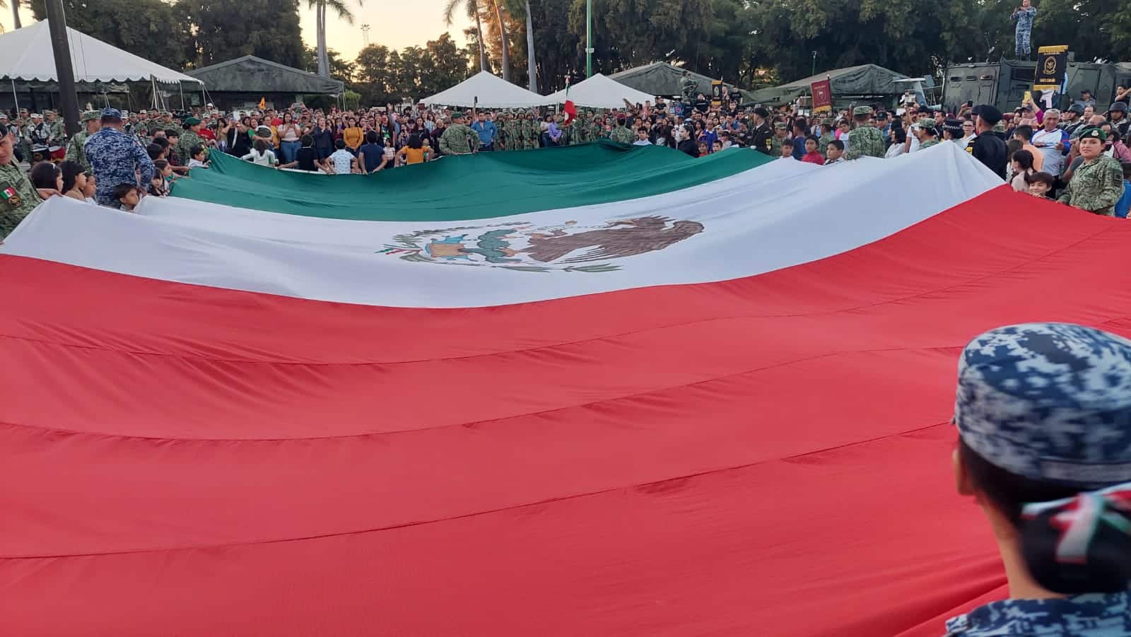 Clausuran exposición militar "La Gran Fuerza de México" en Culiacán