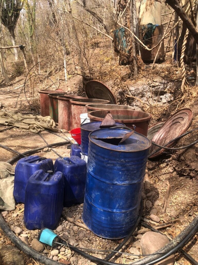 Cuatro narcolaboratorios más son localizados y destruidos por la Marina en Sinaloa
