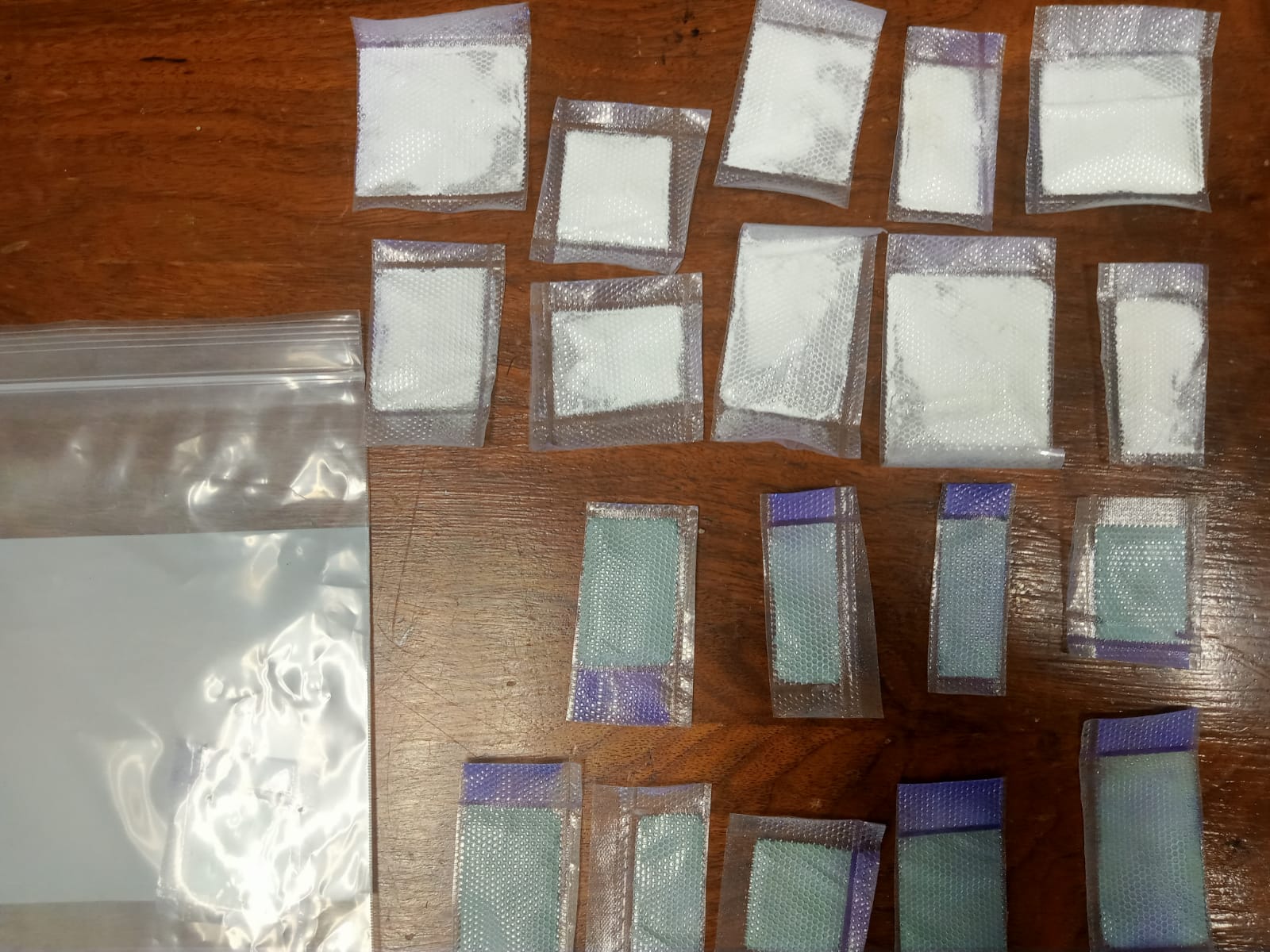 ¡Abandonada en calles de Culiacán! En recorridos, policías hallan dosis de cocaína y fentanilo