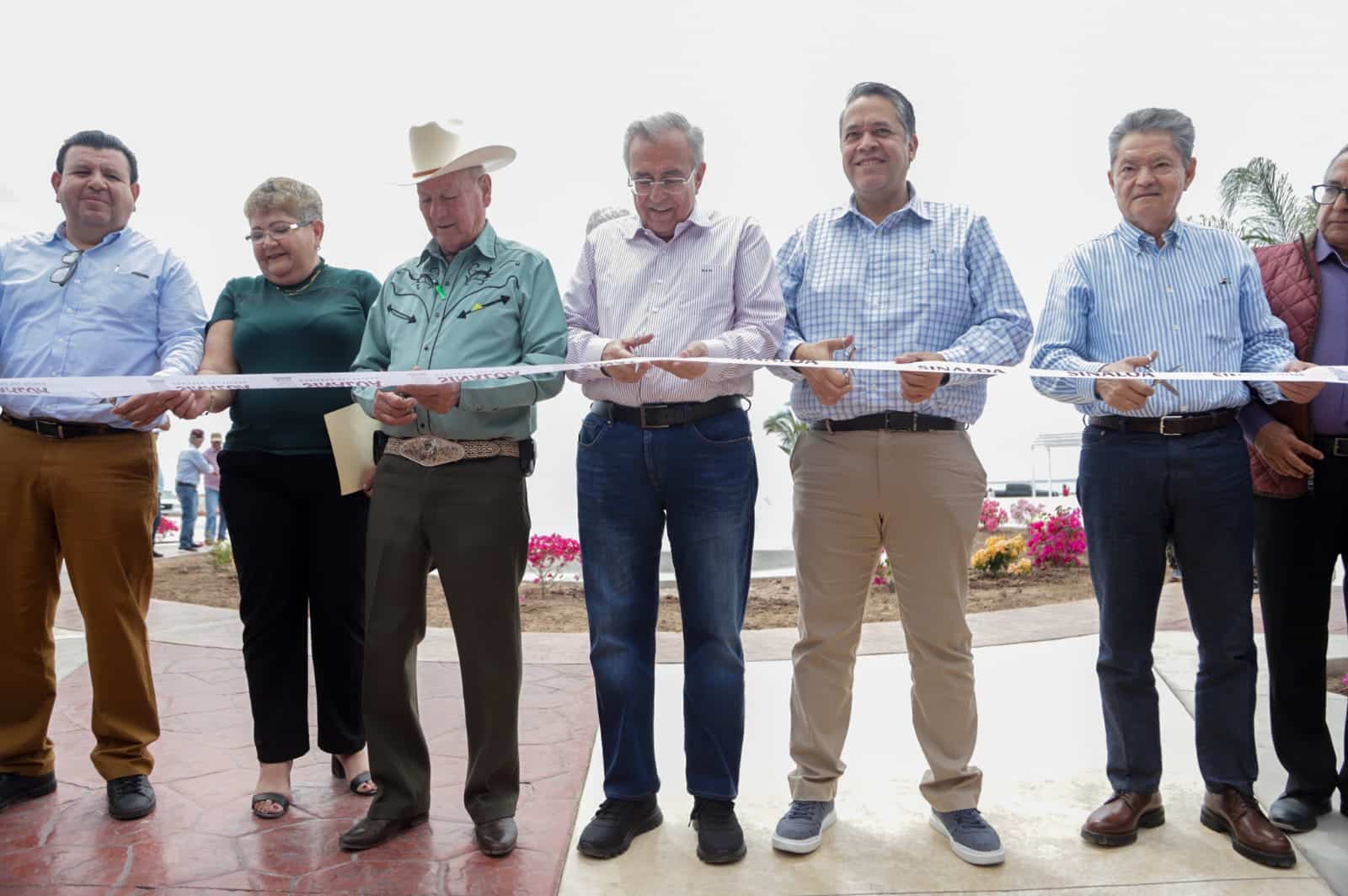 Se impulsará economía de Angostura con inauguración del Malecón de La Reforma; Rocha inaugura obras