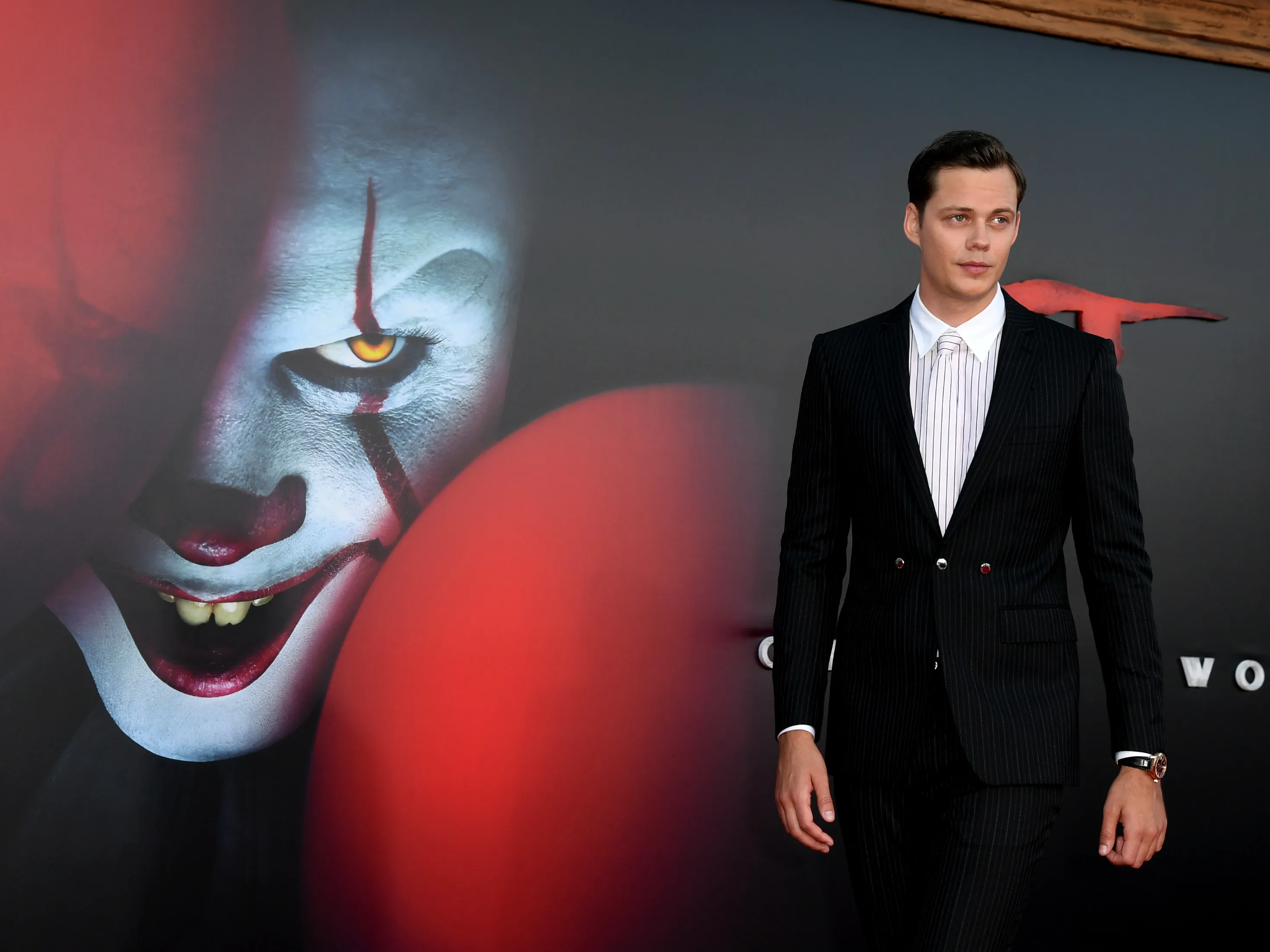 bill skarsgard-payaso-it