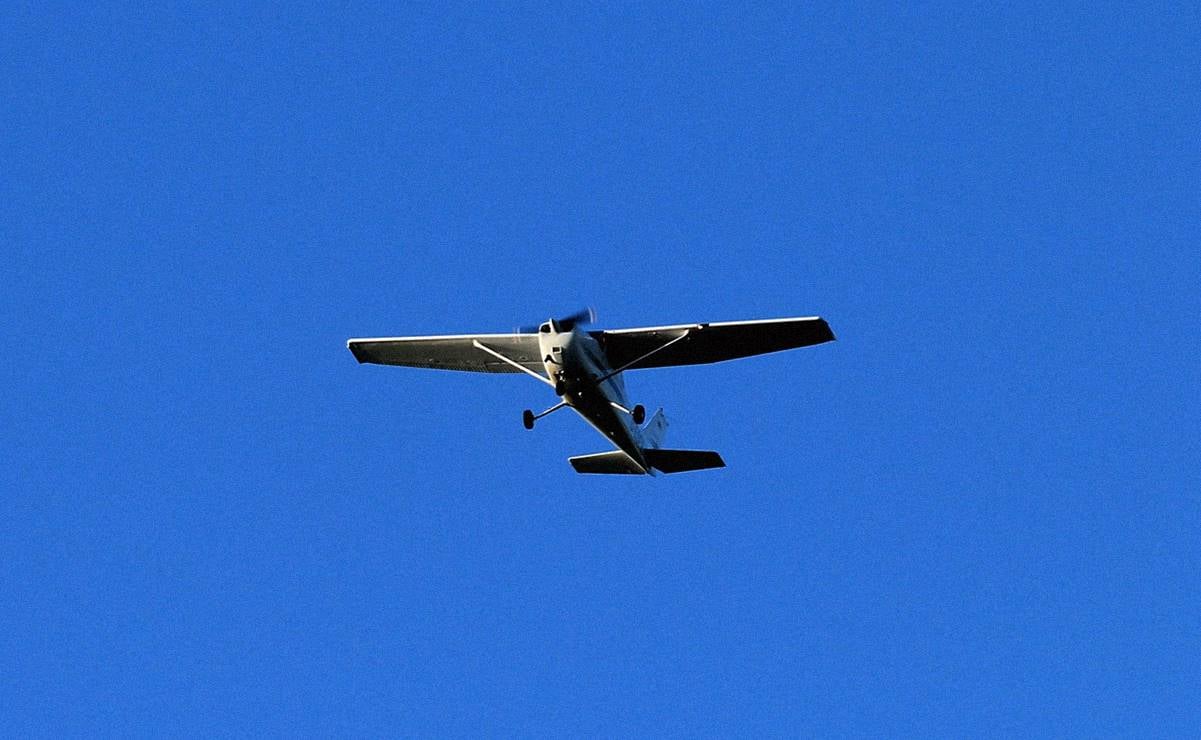 ¡Accidente! Avioneta se estrella en Nueva York; reportan un muerto y dos heridos