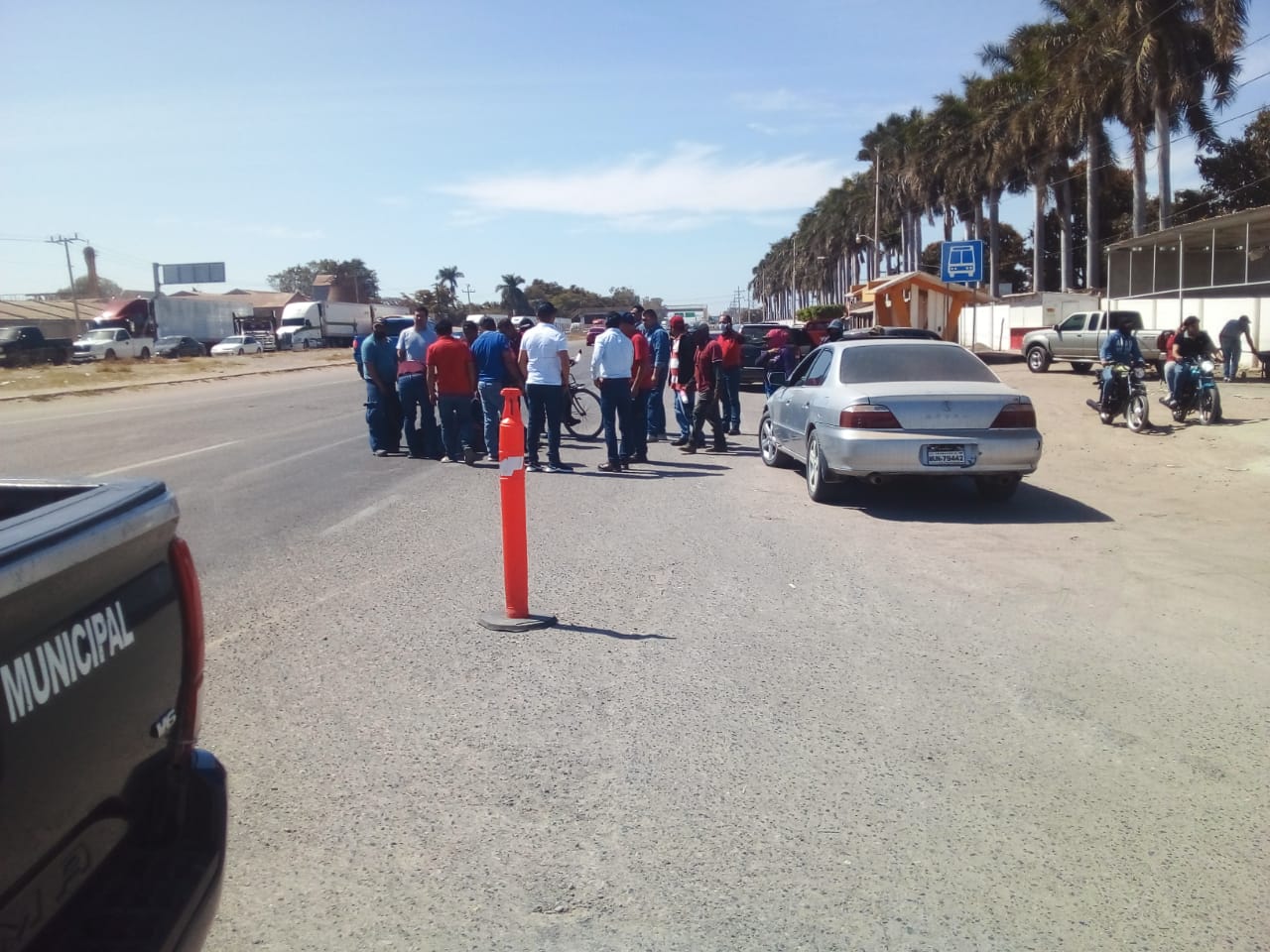 ¡Francisco terminó en el IMSS! Salió lesionado tras choque en el cruce de la muerte” en Guasave (2)