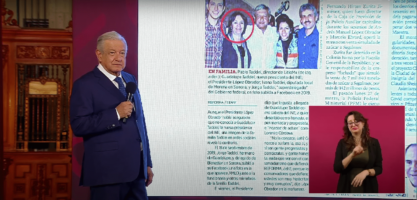 AMLO y familia Taddei