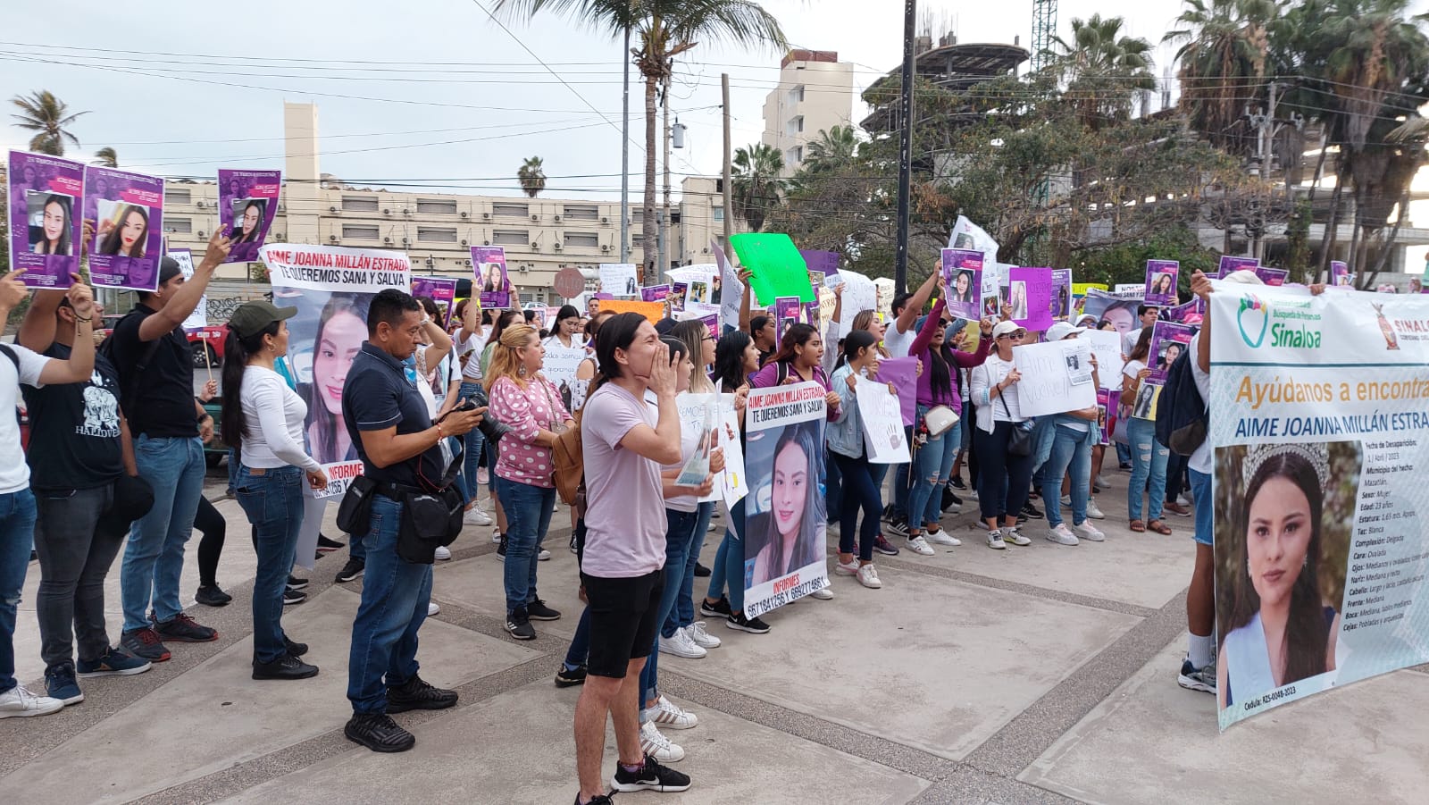Aime Johana Desaparecida Mazatlán Manifestación Policíaca