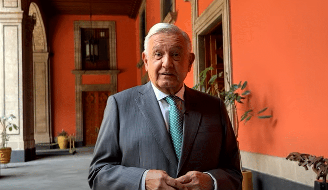 Amlo reaparece