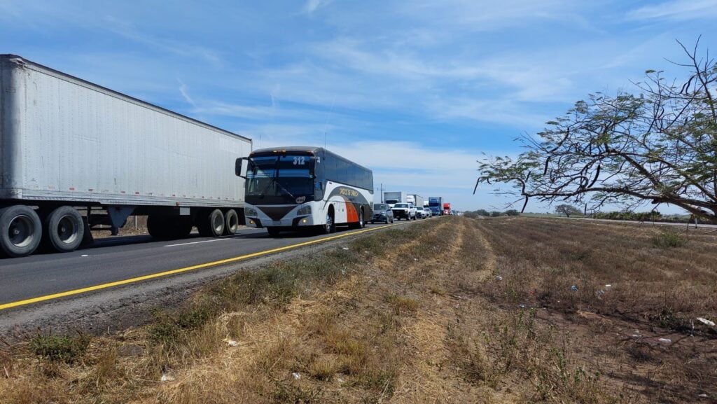 Autopista Mazatlán-Culiacán