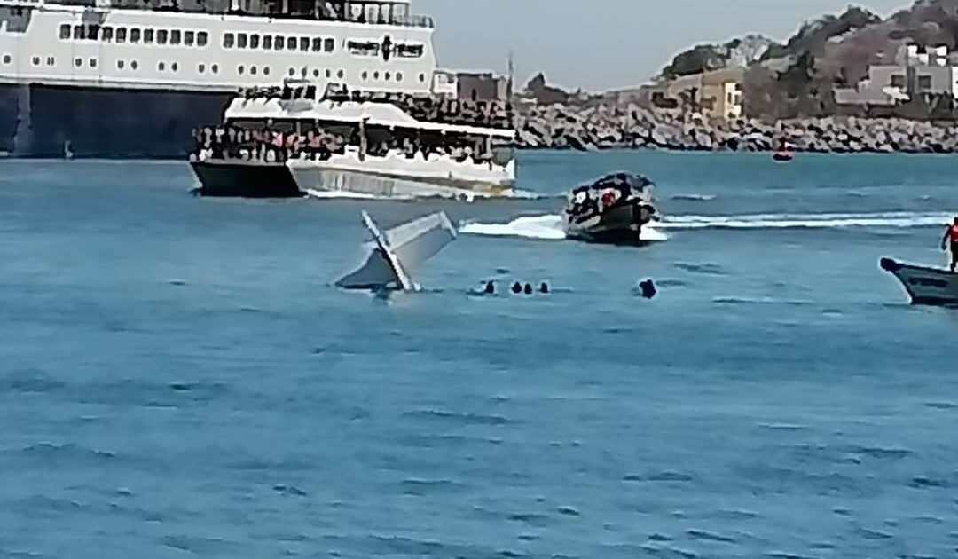 Cae avioneta al mar en el canal de navegación de Mazatlán; reportan dos