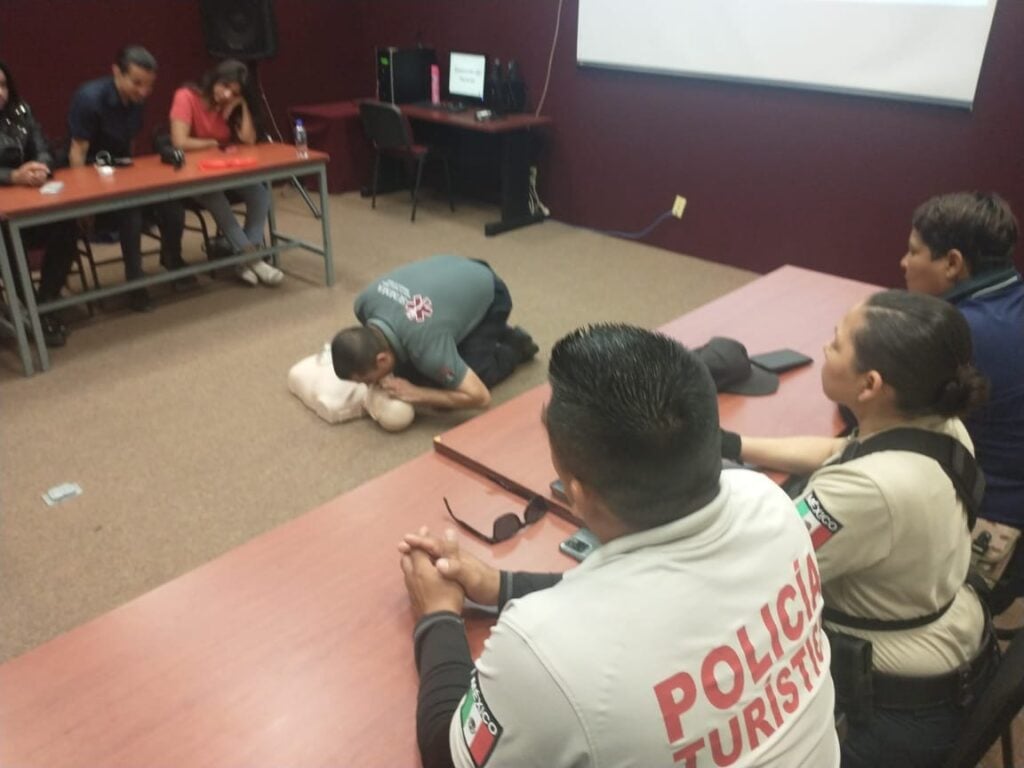 Capacitacion Policía Turística de Ahome Semana Santa