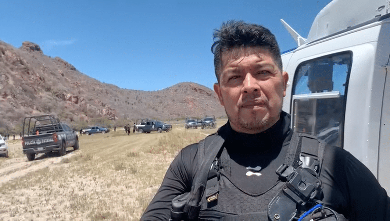 Policías Rescate Ceci Flores