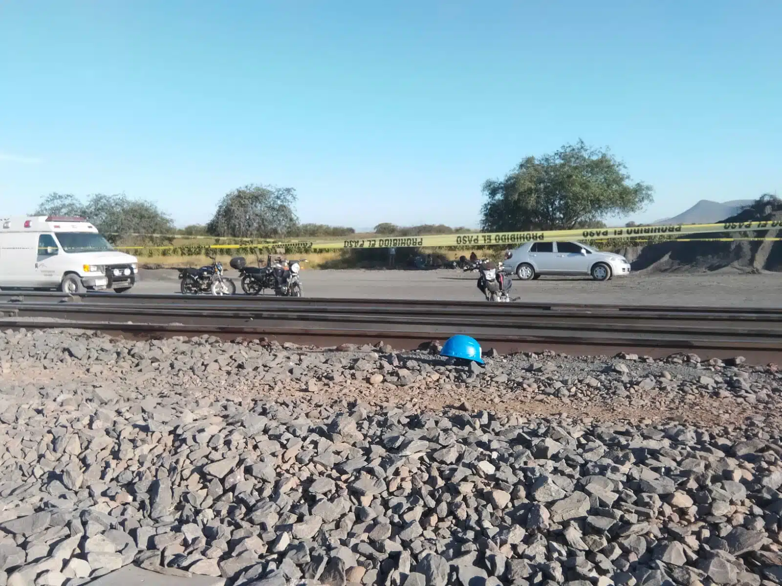 Daba mantenimiento a las vías; tren operado remotamente le arrancó la vida (6)