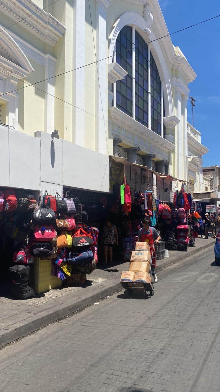 De las playas a las casas de empeño: Tras el fin de la Semana Santa,  culichis buscan dinero, señalan | Línea Directa