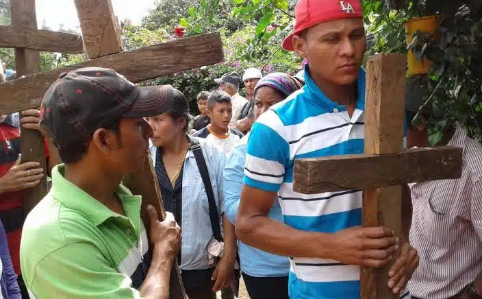 Detienen en Nicaragua a 15, incluido un sacerdote, tras participar en celebraciones de Semana Santa