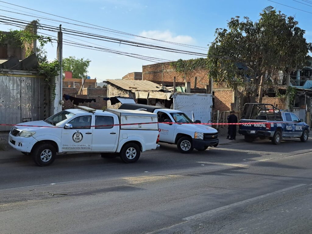 Efrén fue encontrado sin vida en Mazatlán; al parecer, lo atacaron con arma blanca