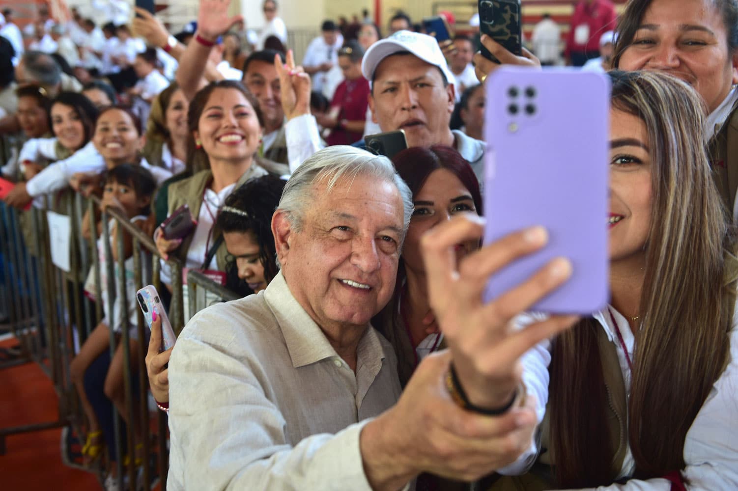 AMLO