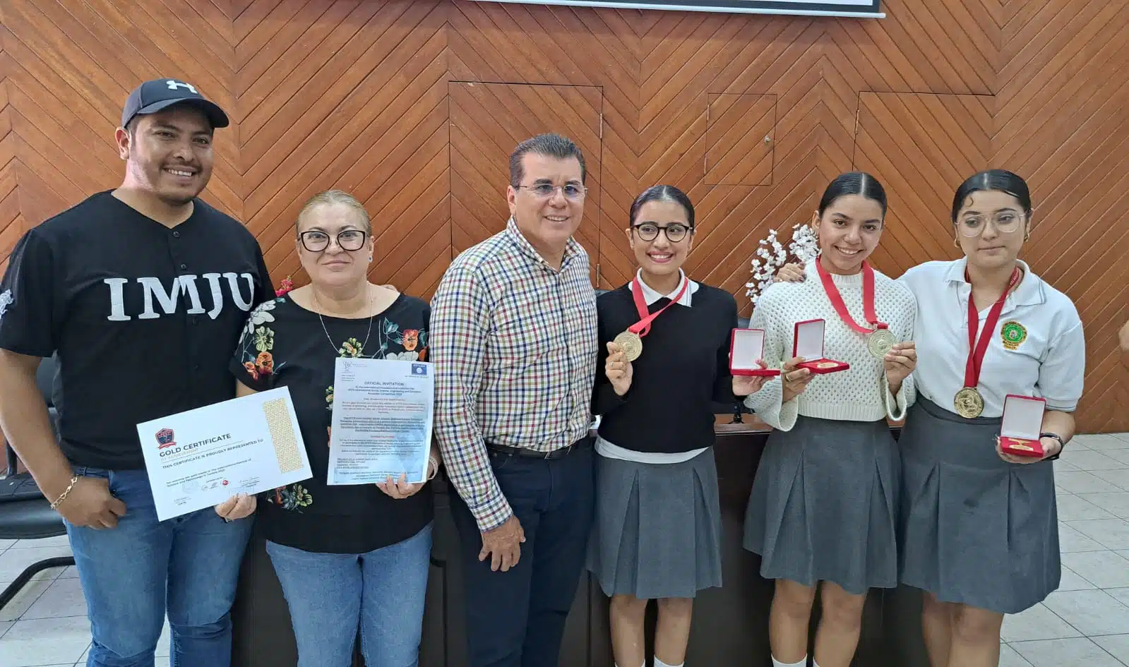 Estudiantes de Mazatlán asistirán a la feria de ciencias en Rumania