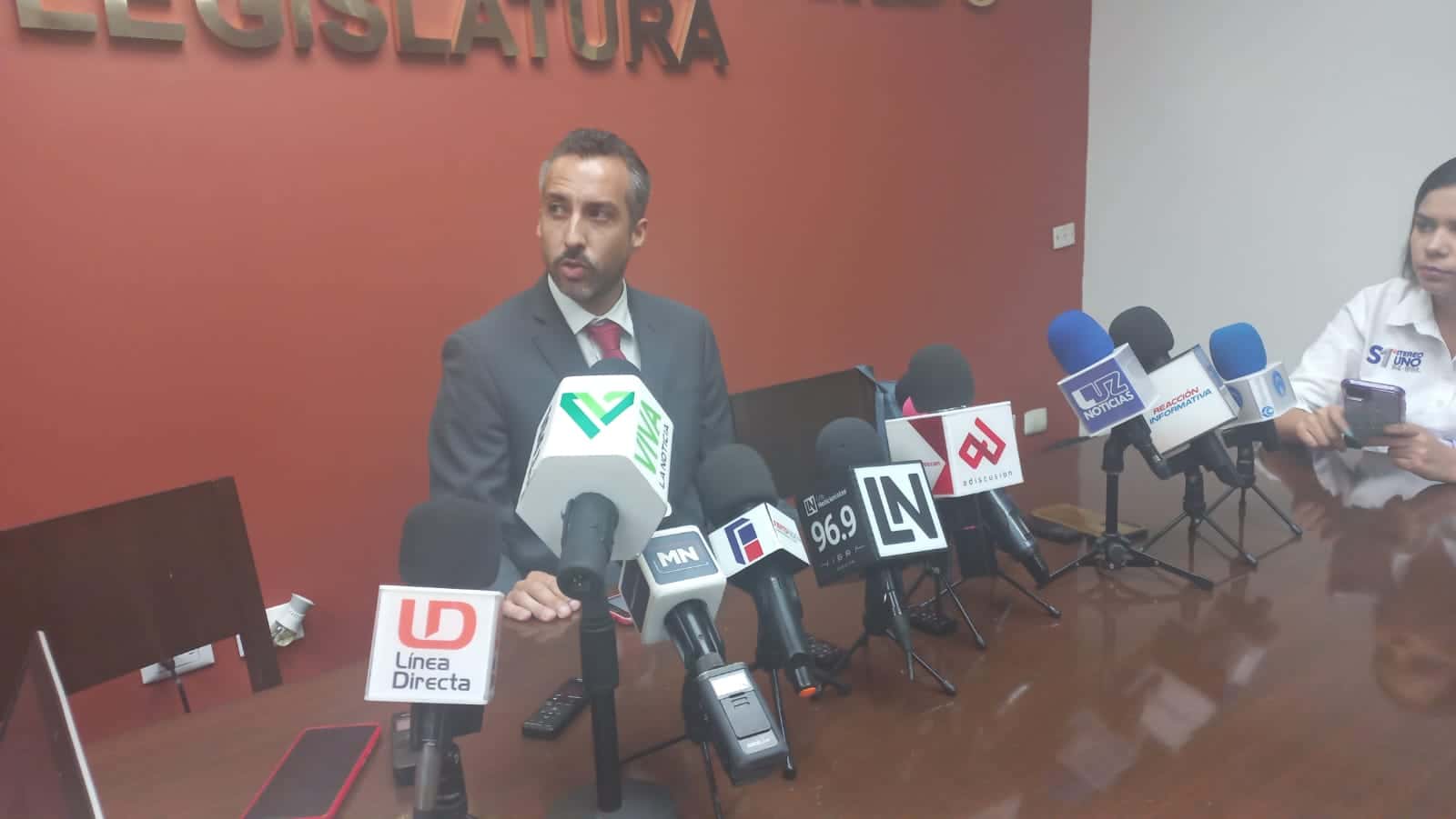 Gene René Bojórquez Ruiz.
