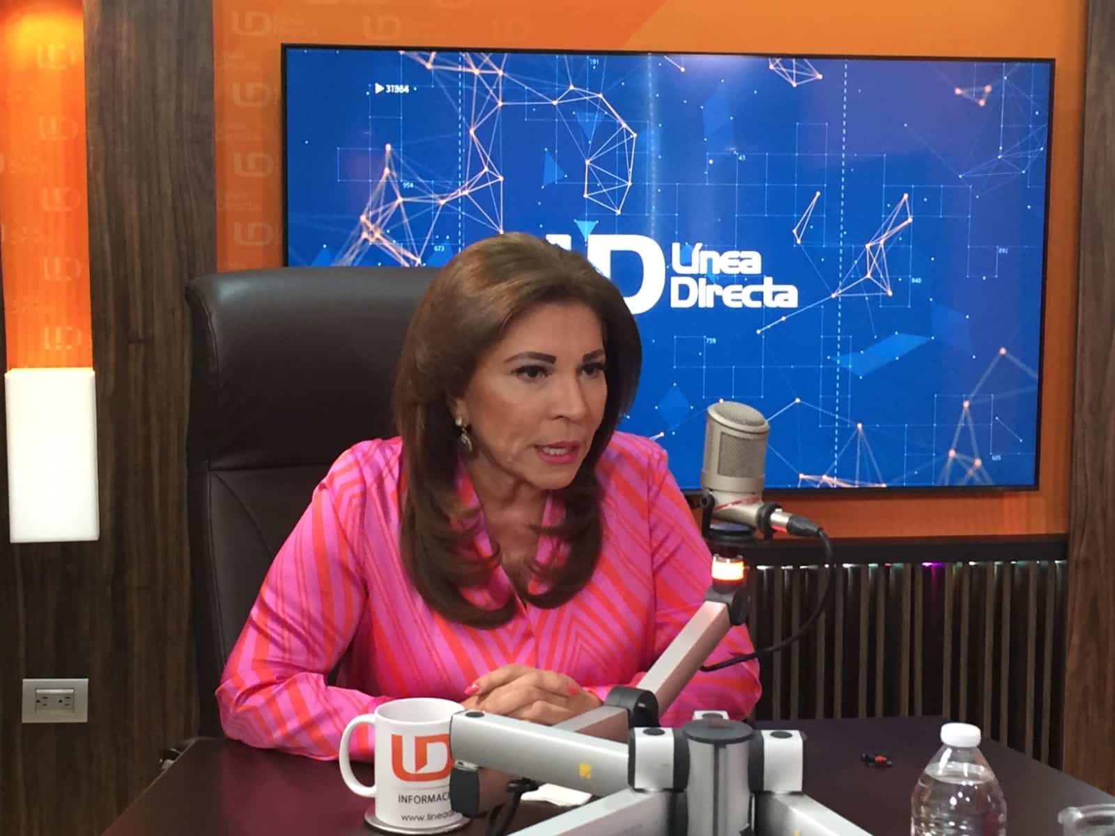 Gloria Himelda Félix Niebla, diputada local por el Partido Revolucionario Institucional .