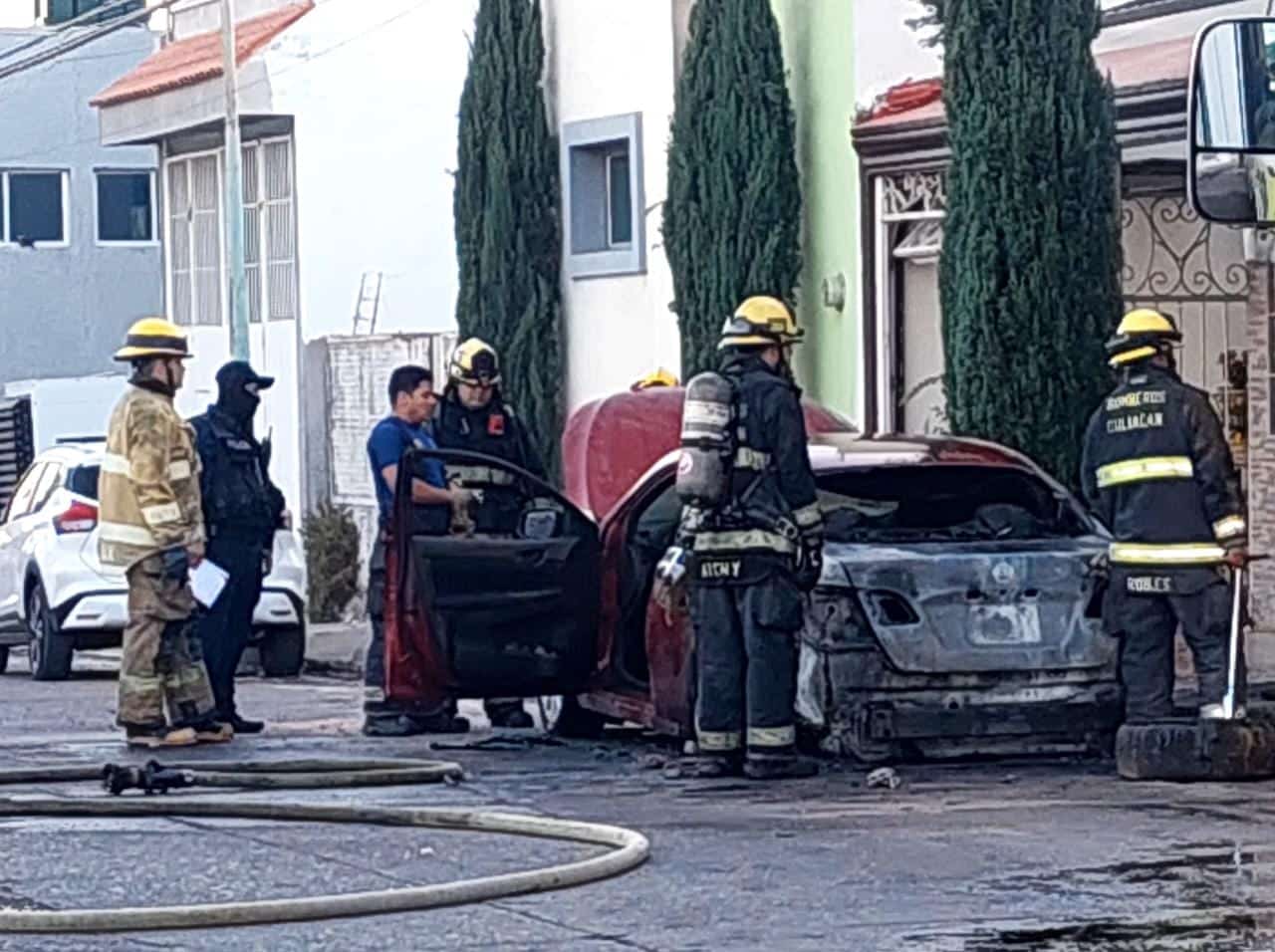 Incendios Autos Culiacán Policíaca Bomberos