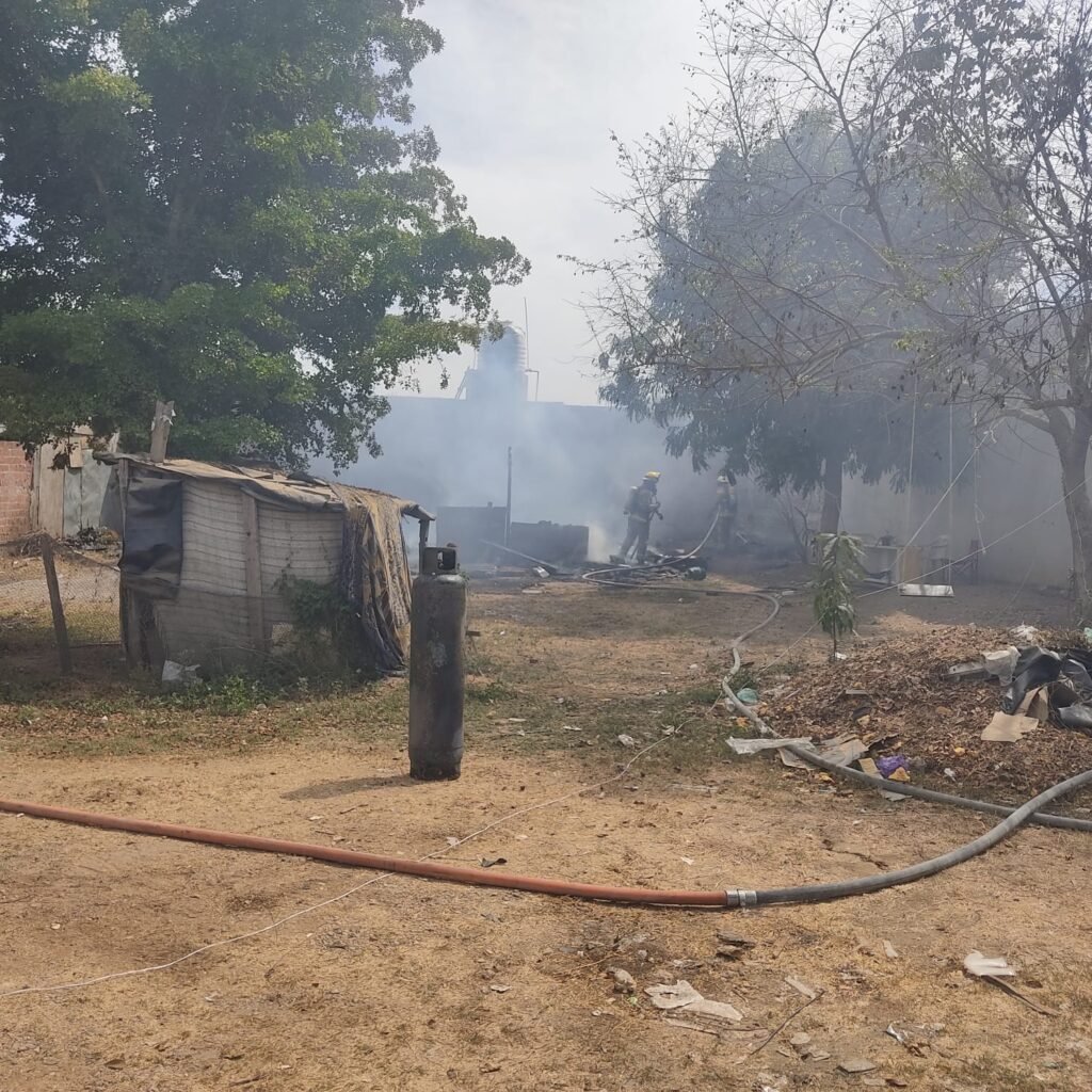 Incendios de lotes baldíos