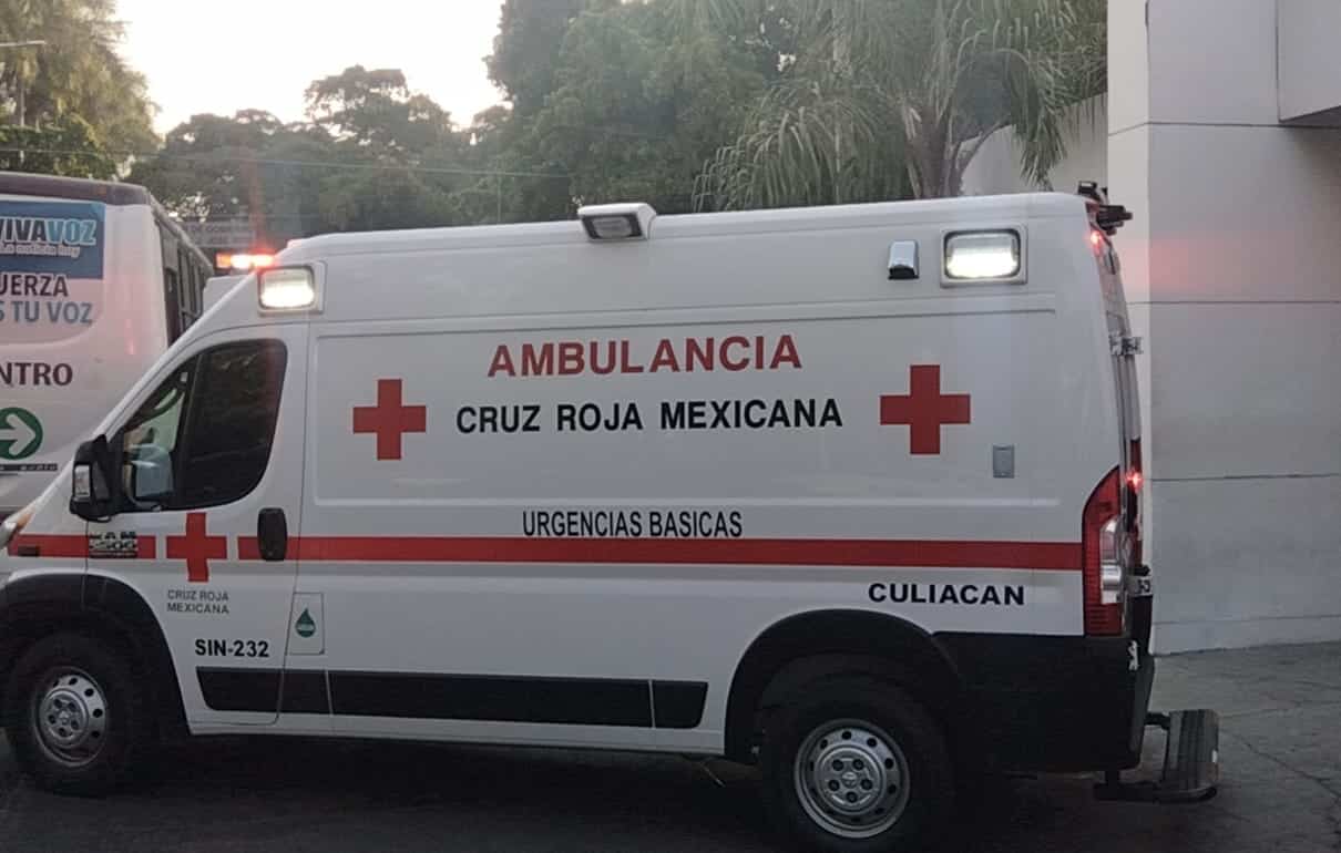 Se intoxican siete menores de edad durante festejo en escuela secundaria de Culiacán