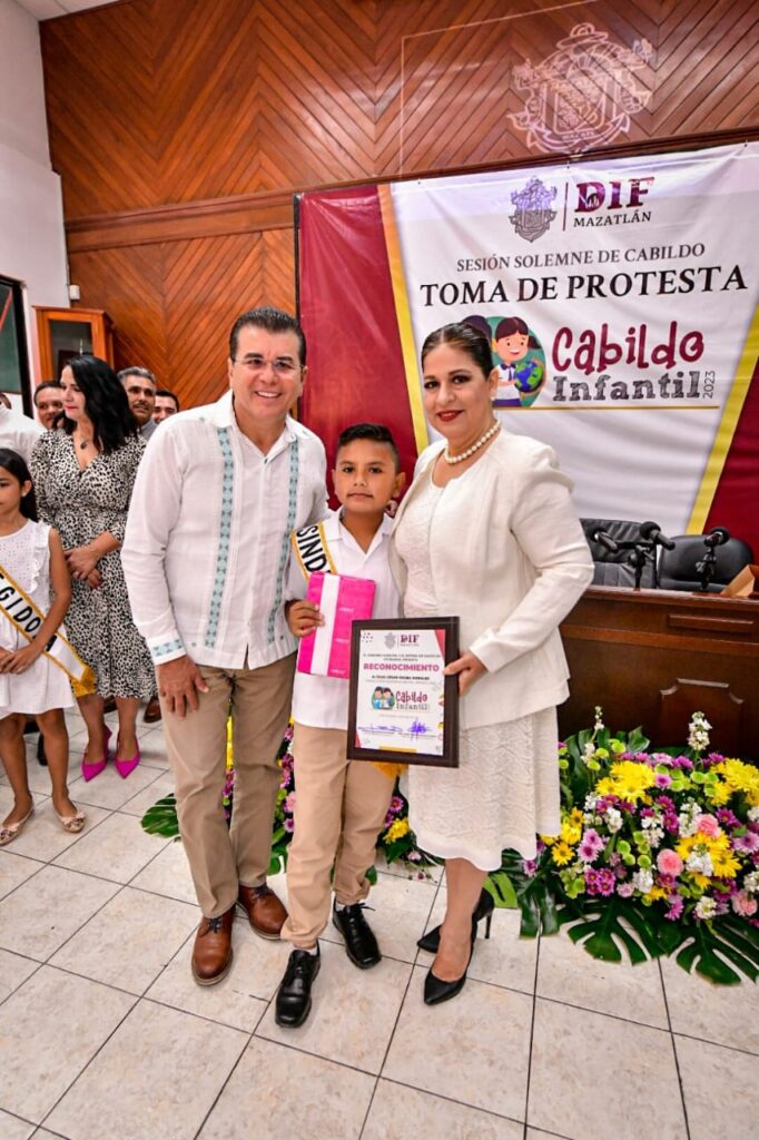 Mazatlán tiene nuevo Cabildo Infantil; sus integrantes rinden protesta