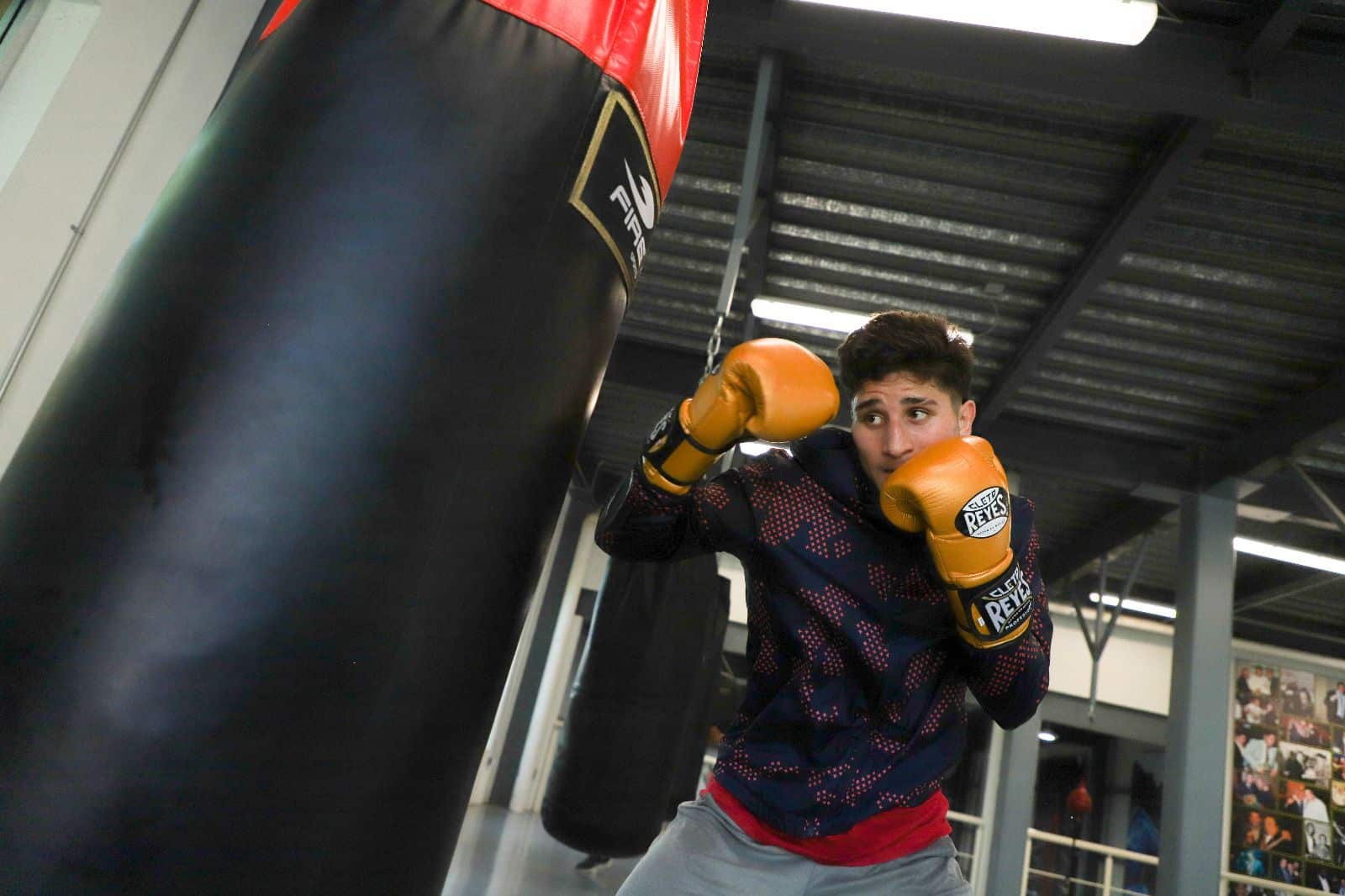 Mazatleco vera acción en Campeonato Mundial de Boxeo en Uzbekistán
