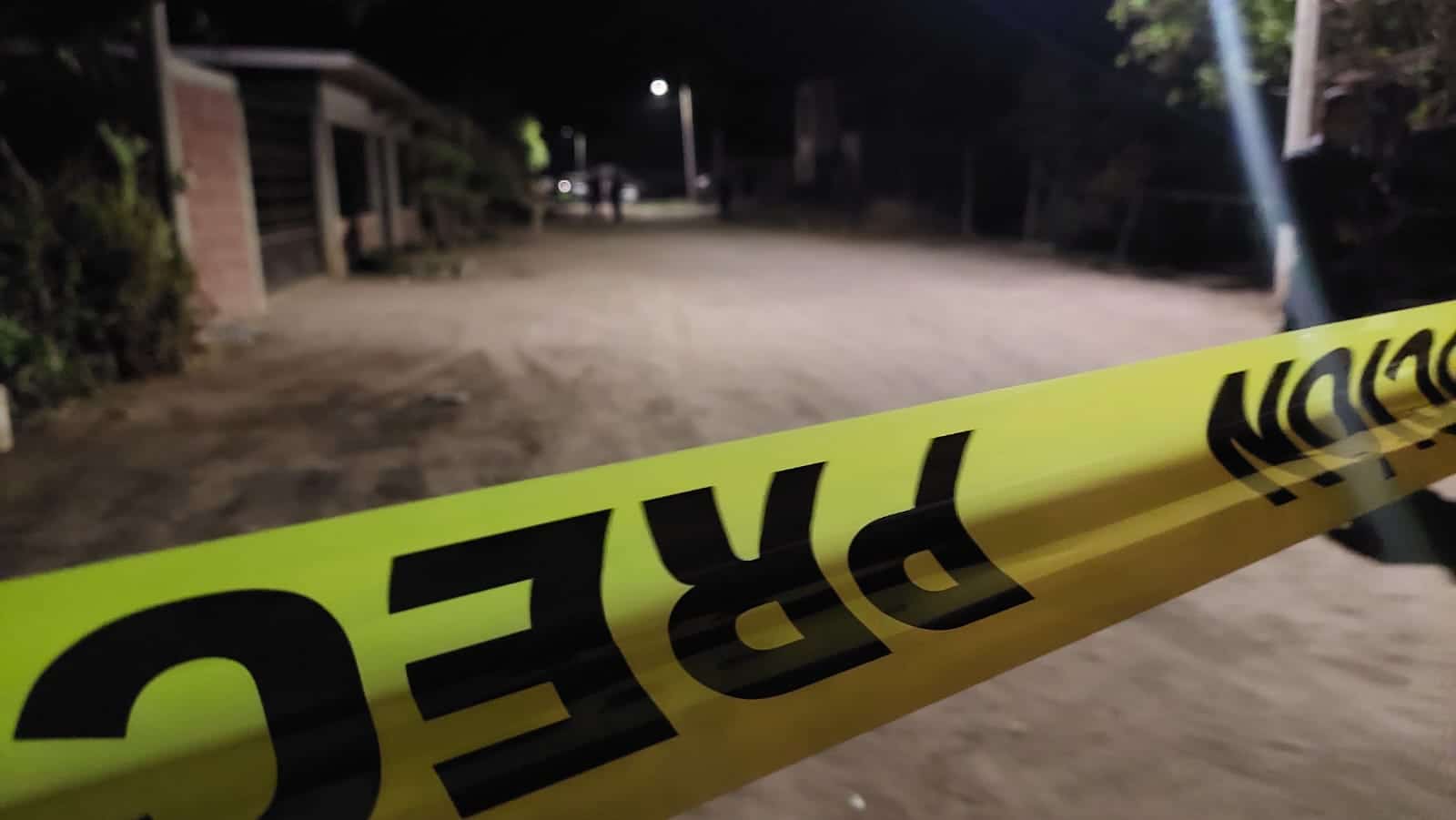 Asesinan a una mujer con arma blanca en Juan José Ríos, Guasave