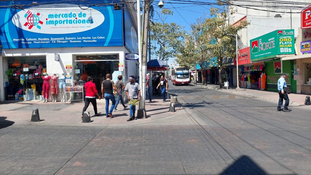 “Parece una banda bien organizada” Temen por robos comerciantes de Culiacán; se meten por azoteas