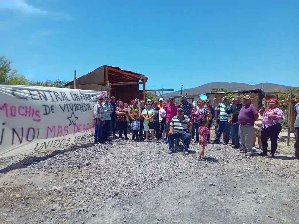 Piden vecinos que se detengan desalojos en Topolobampo
