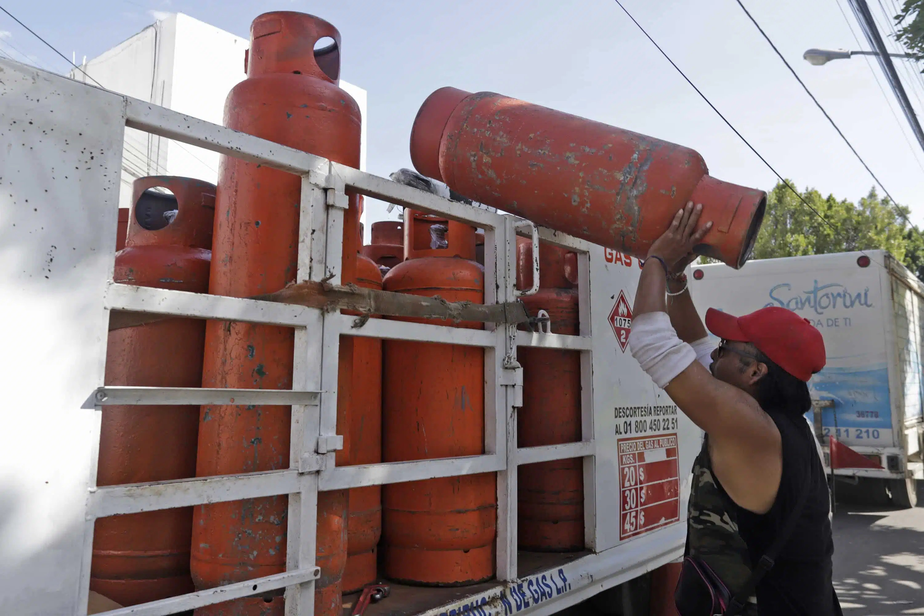 Y mientras tu disfrutabas, el gas doméstico le dice a Sinaloa ¡ahí te voy y aumenta!