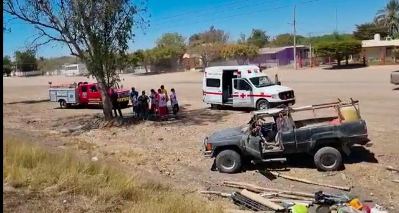 Regresaban de la playa de Bellavista y se volcaron; hay dos adultos y una menor lesionados